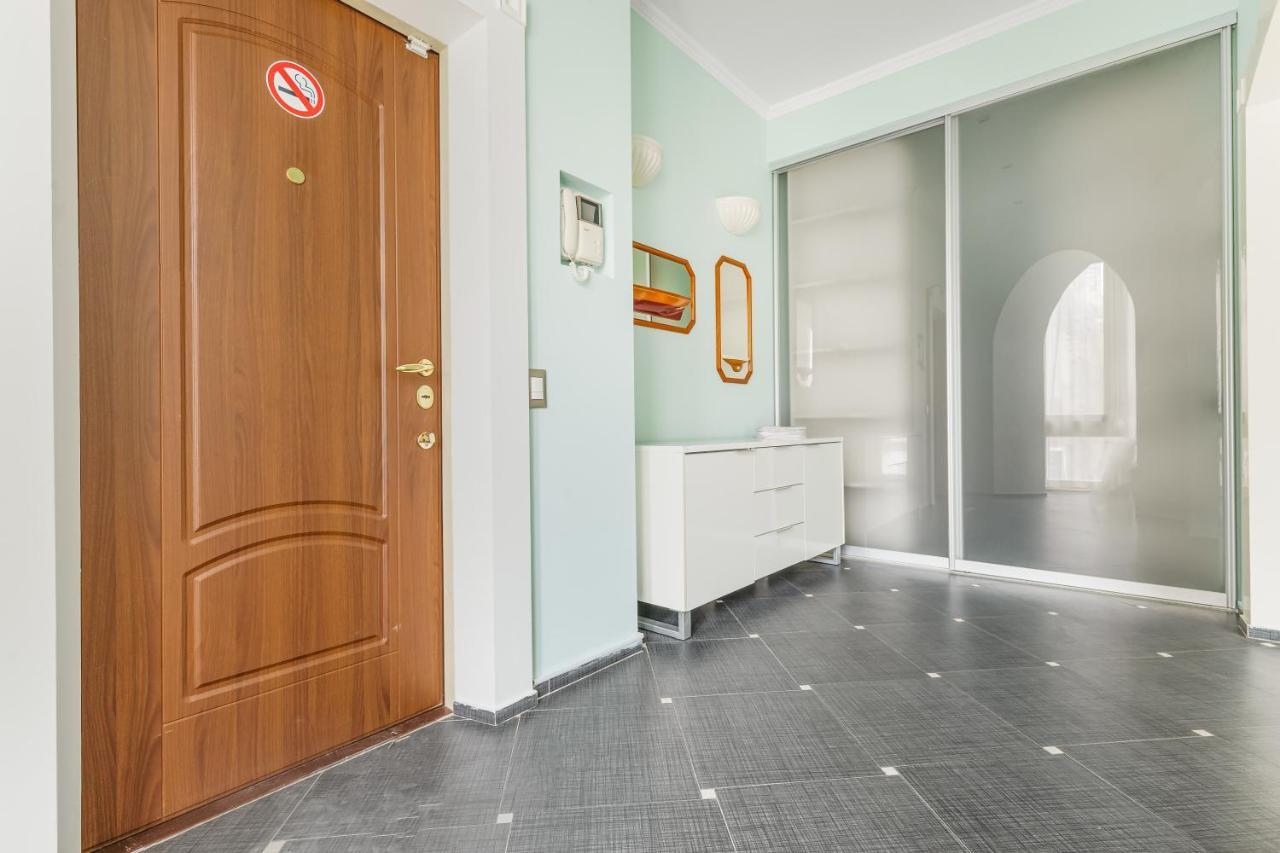 Deribasivska Cozy 4-Room Apartment Одеса Екстер'єр фото