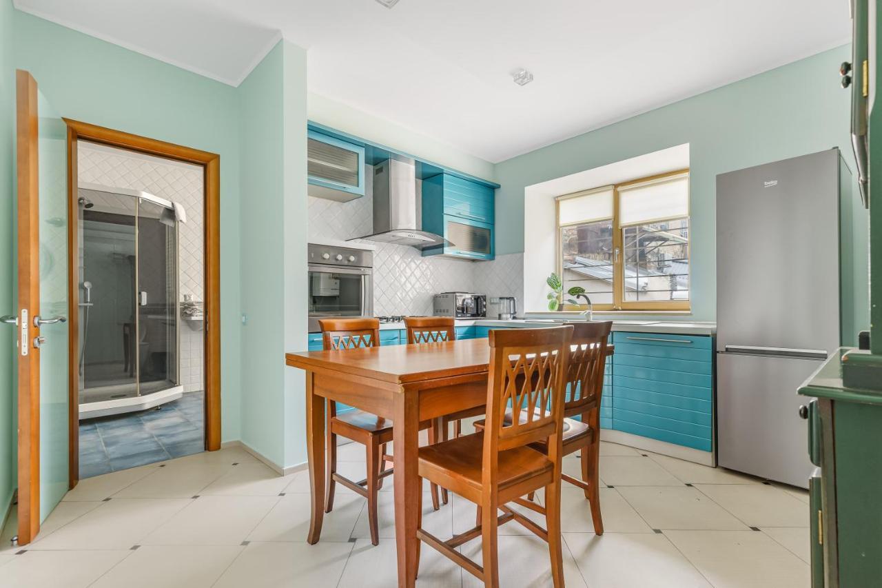 Deribasivska Cozy 4-Room Apartment Одеса Екстер'єр фото