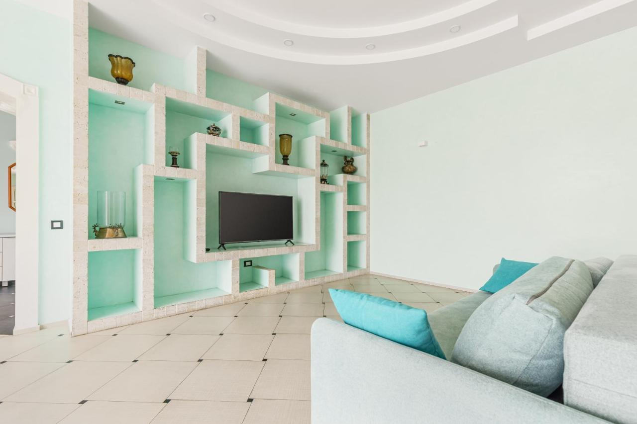 Deribasivska Cozy 4-Room Apartment Одеса Екстер'єр фото