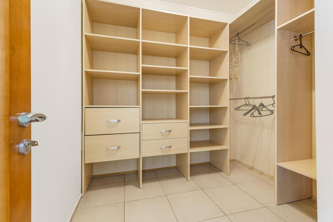 Deribasivska Cozy 4-Room Apartment Одеса Екстер'єр фото